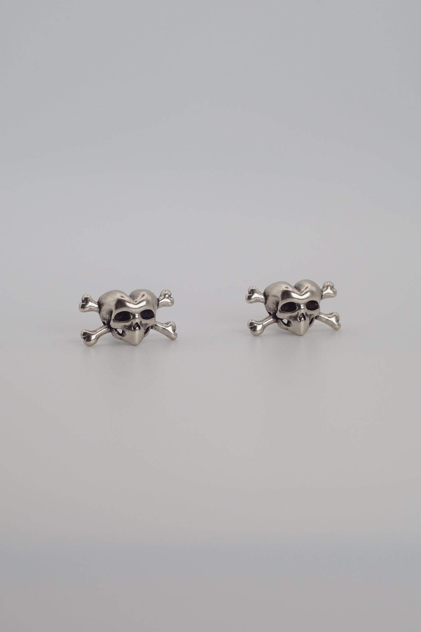 Skull Heart Earrings